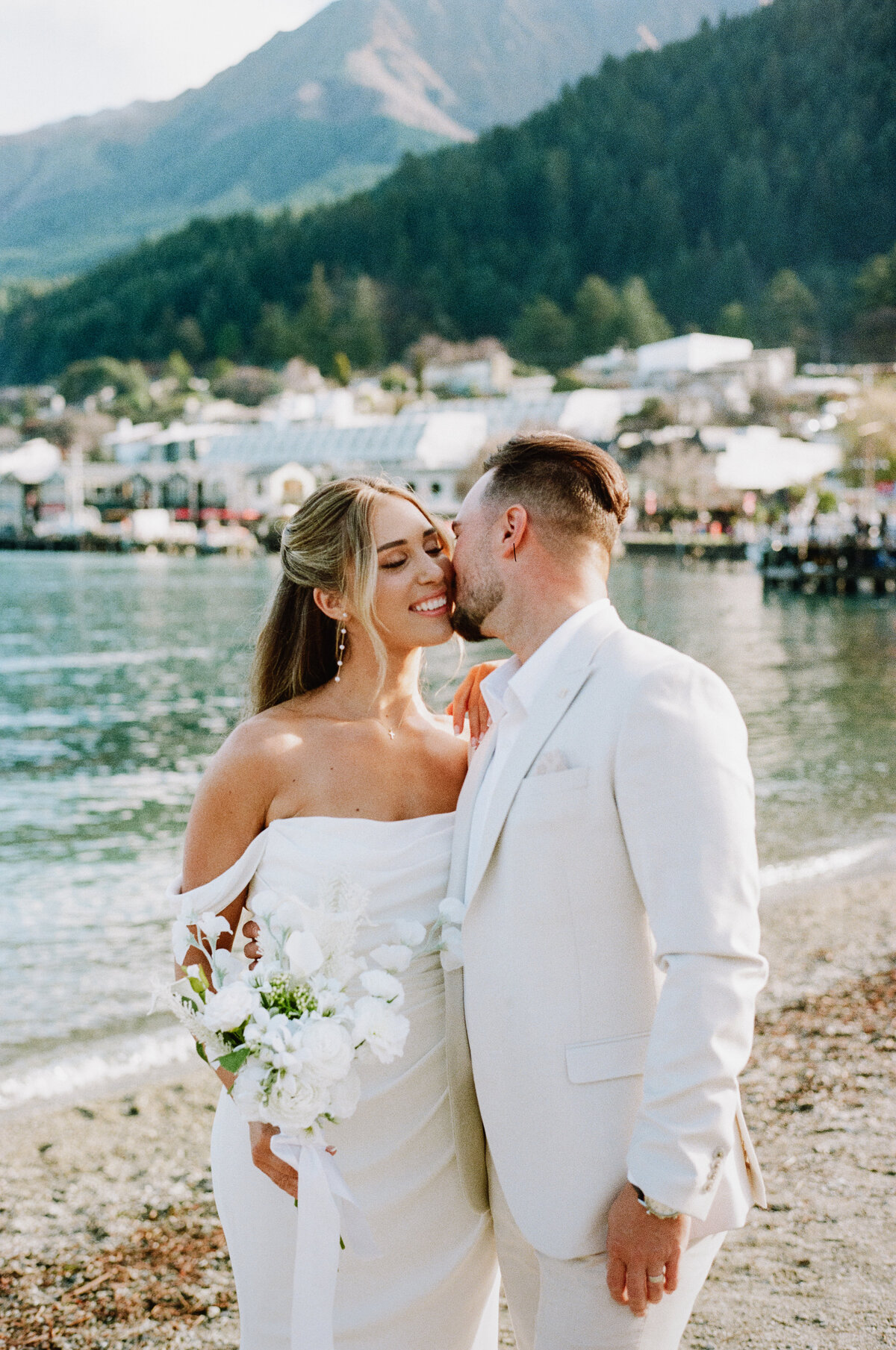 Melissa Clark Photography - Queenstown Wedding Photographer - Eunice & Robbie - Queenstown wedding shoot-437