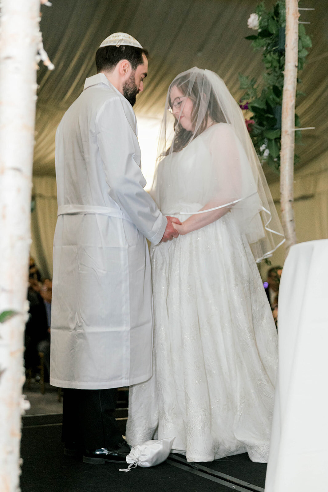 Eliana-Melmed-Photography-Chicago-LosAngeles-Jewish-WeddingPhotography-Chuppah-00238