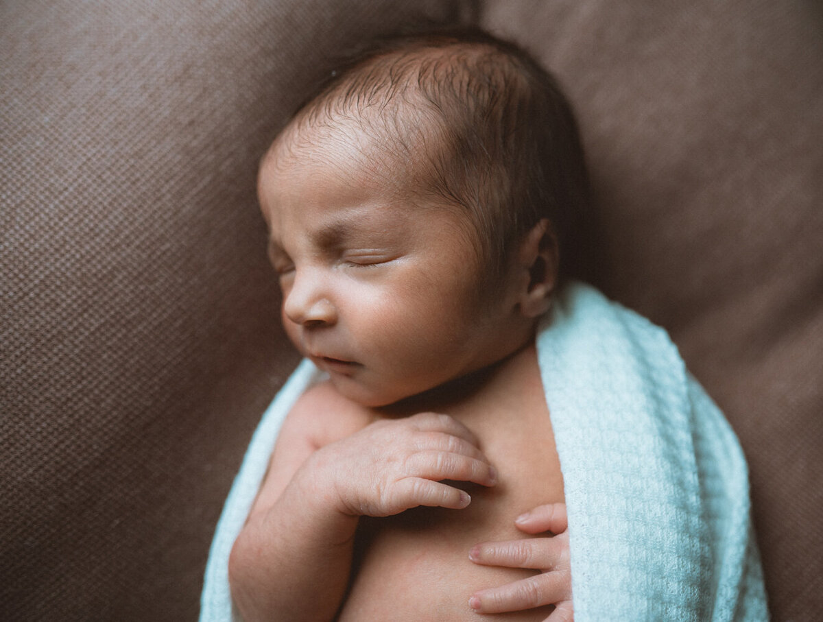 portland-newborn-photographer (5 of 8)