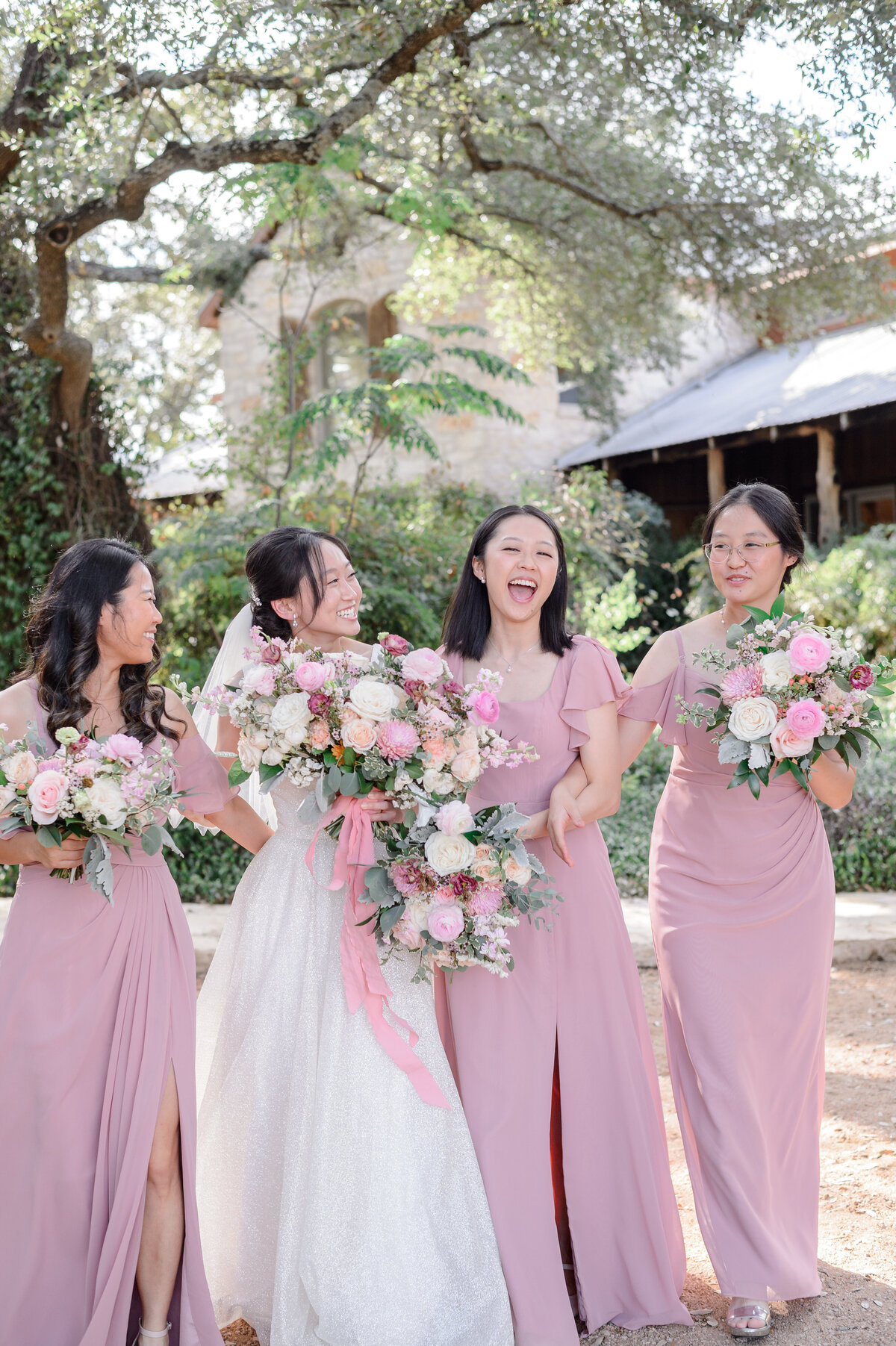 Hill Country Venue + Austin Wedding Photographer19