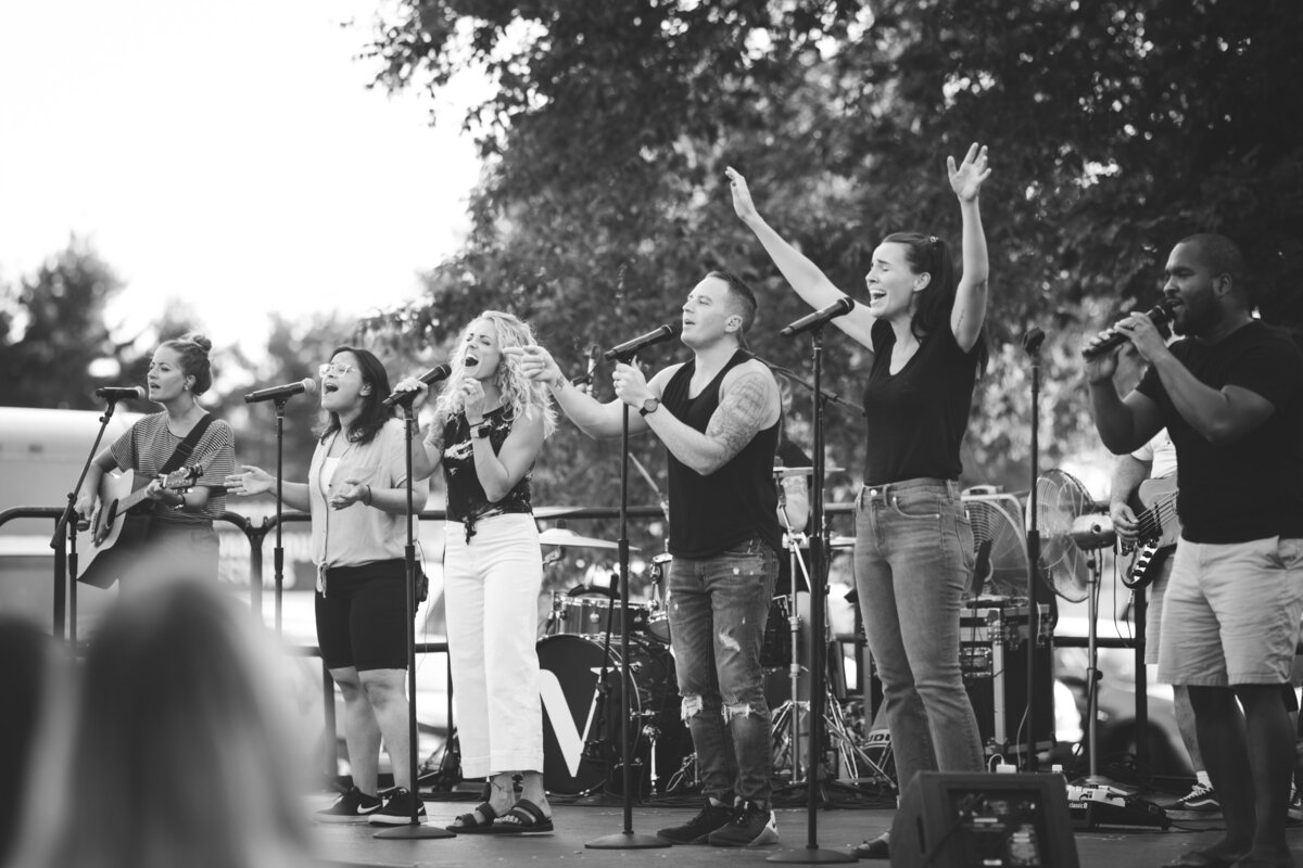 NorthRevivalNight720ag-105-2