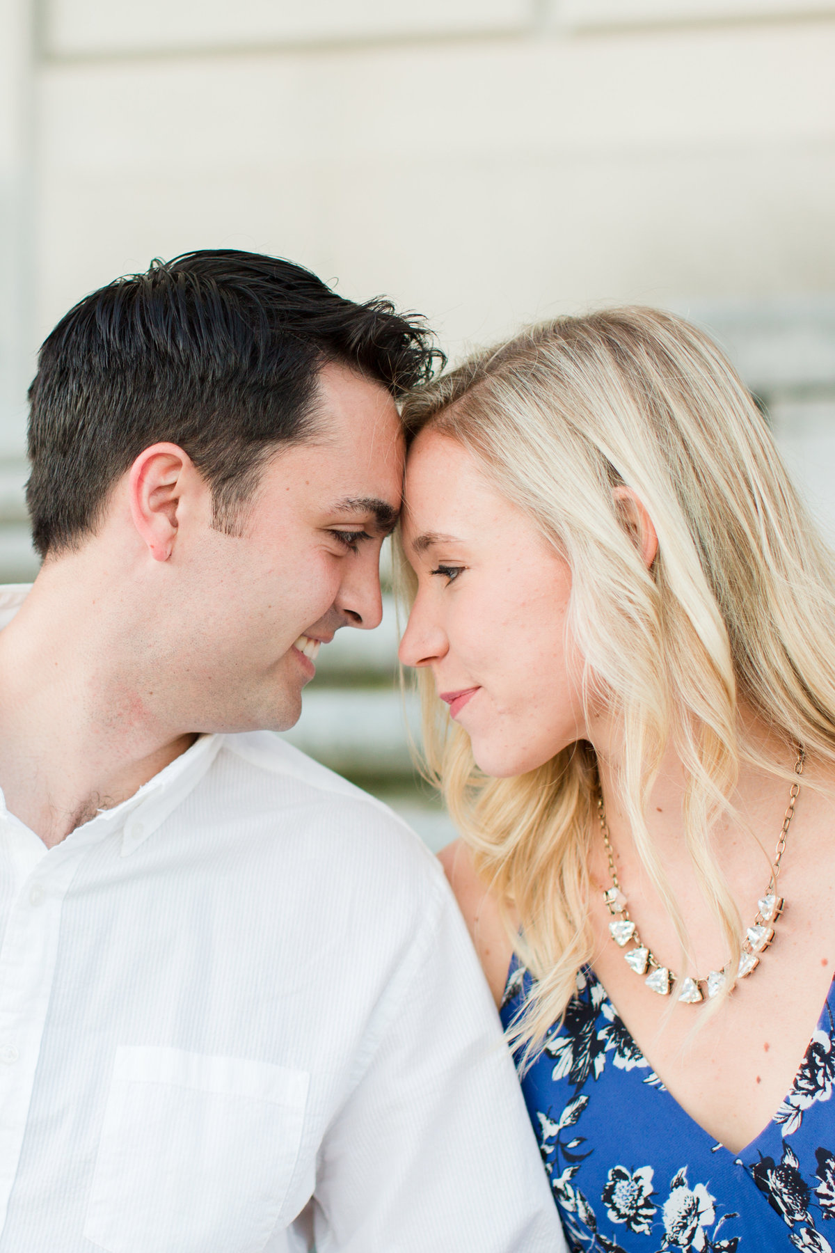 Indianapolis War Memorial Downtown Engagement Session Sunrise Sami Renee Photography-6