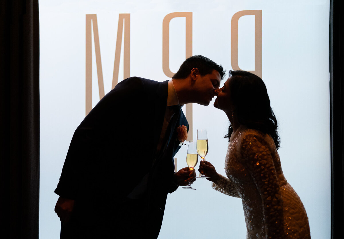 chicago-elopement-dinner-rpm-italian-toast-champagne-1