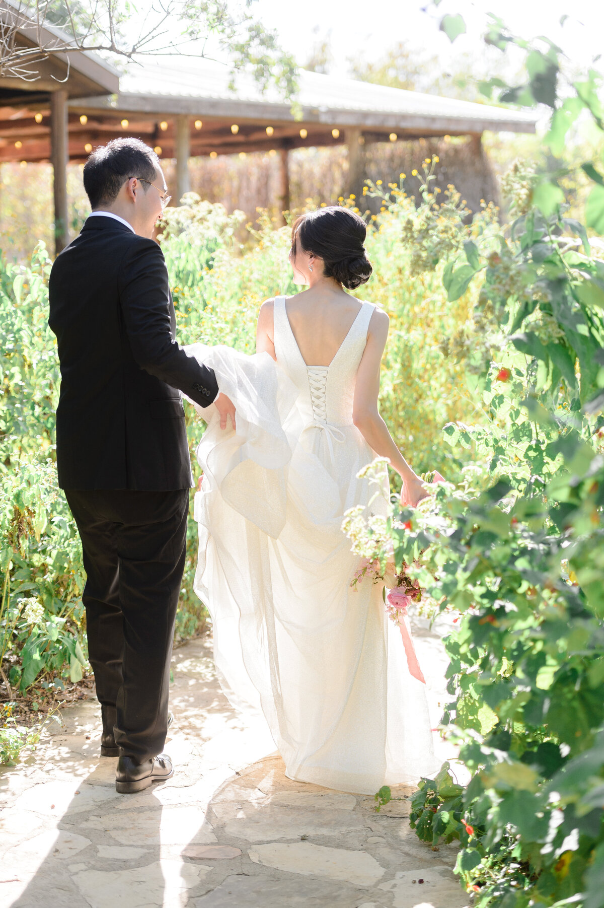 Hill Country Venue + Austin Wedding Photographer08
