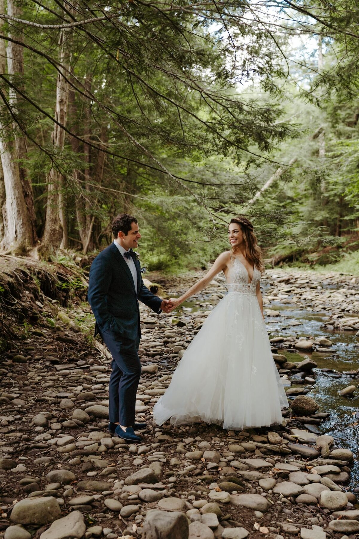 bride and groom photos in a forest