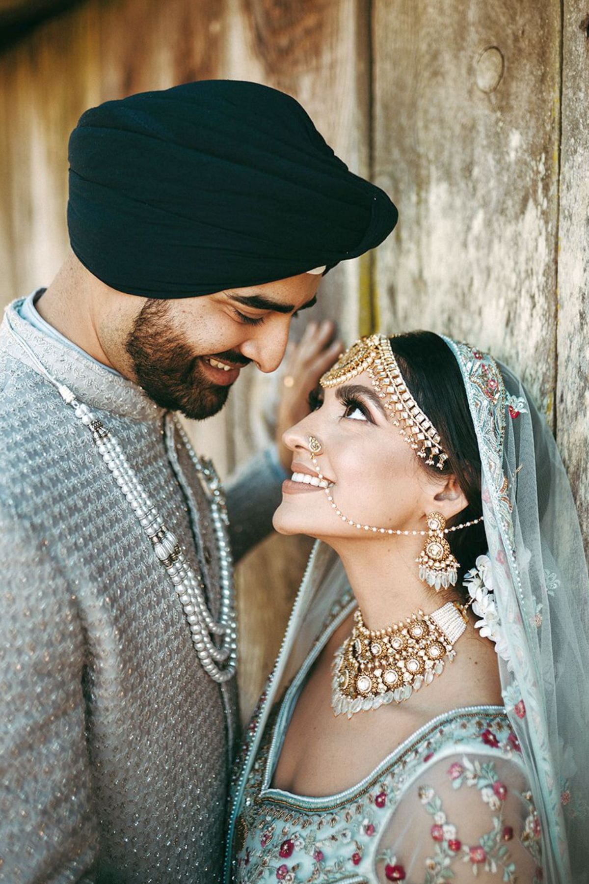 sikh-wedding-ceremony-blue-pink-bride-groom