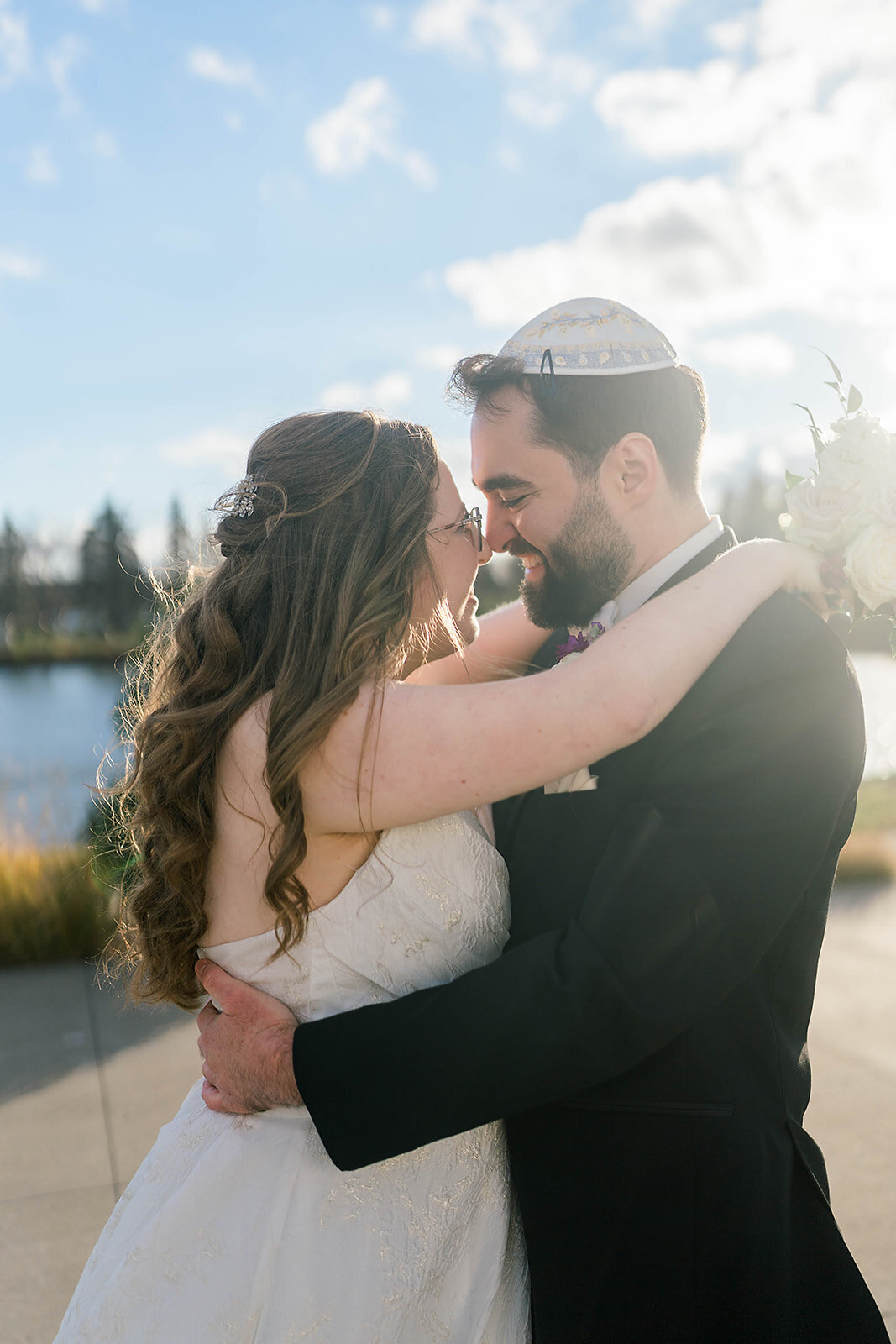 Eliana-Melmed-Photography-Chicago-LosAngeles-Jewish-WeddingPhotography-CouplePortrait-00115