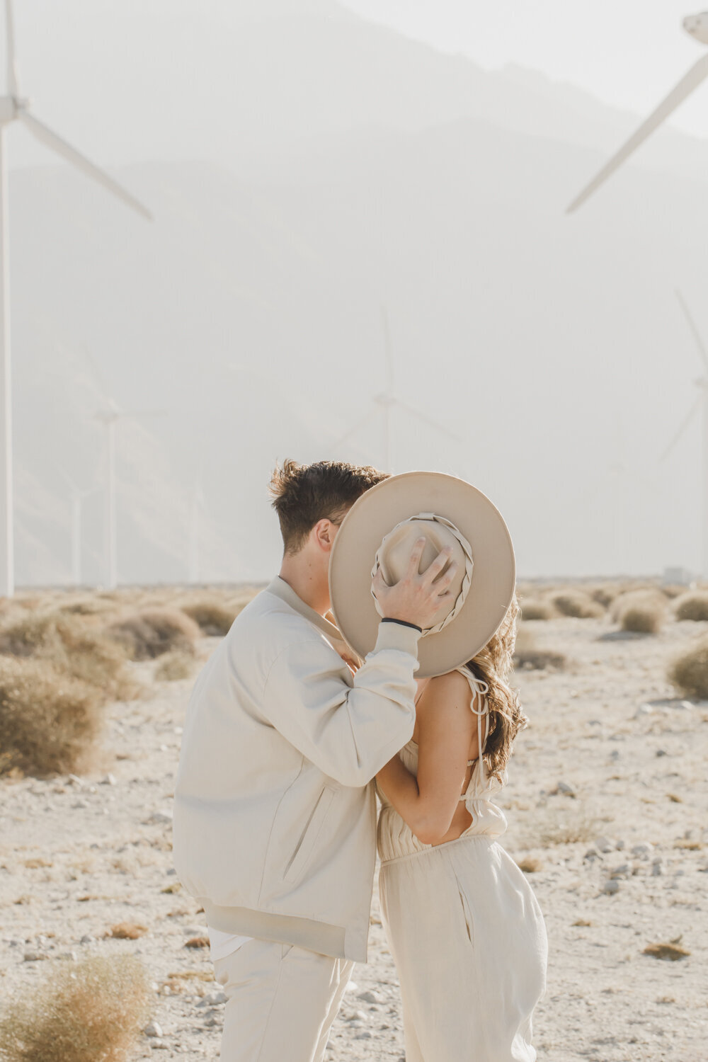 PERRUCCIPHOTO_PALM_SPRINGS_WINDMILLS_ENGAGEMENT_38