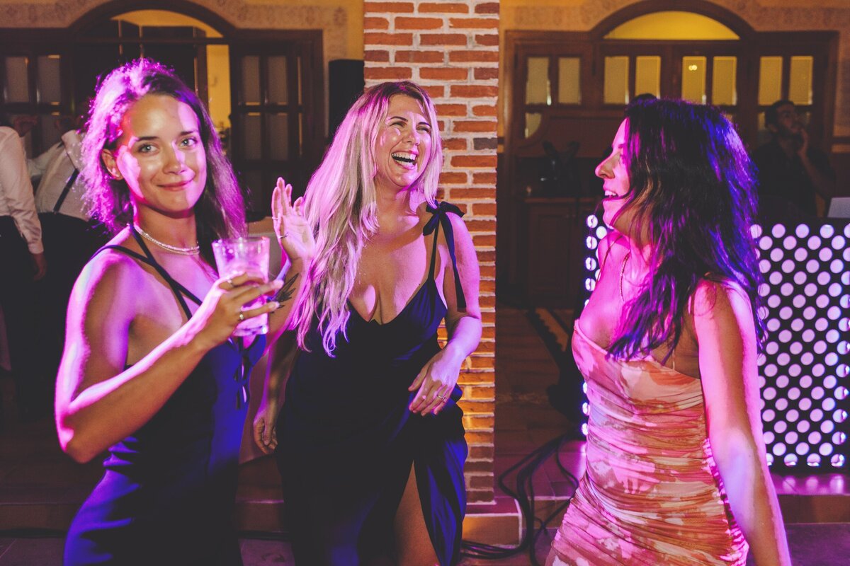 Guets laughing at wedding in Riviera Maya