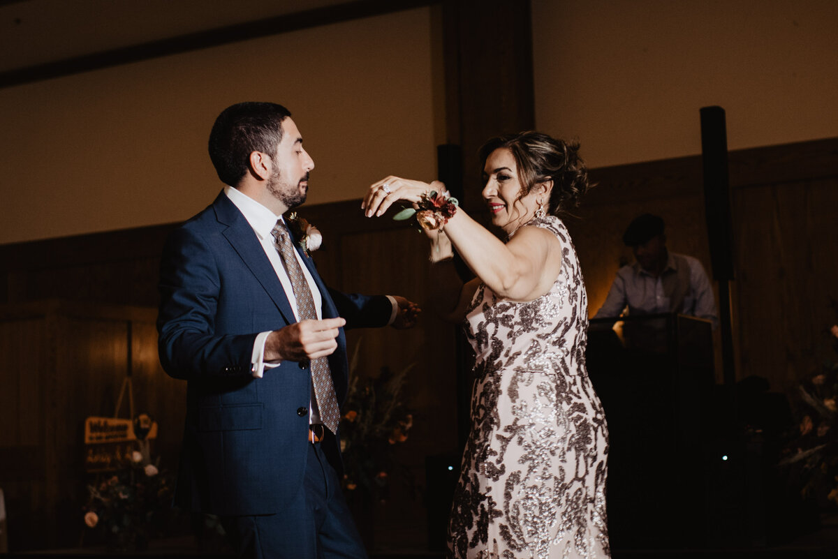 Photographers Jackson Hole capture groom's mother dancing