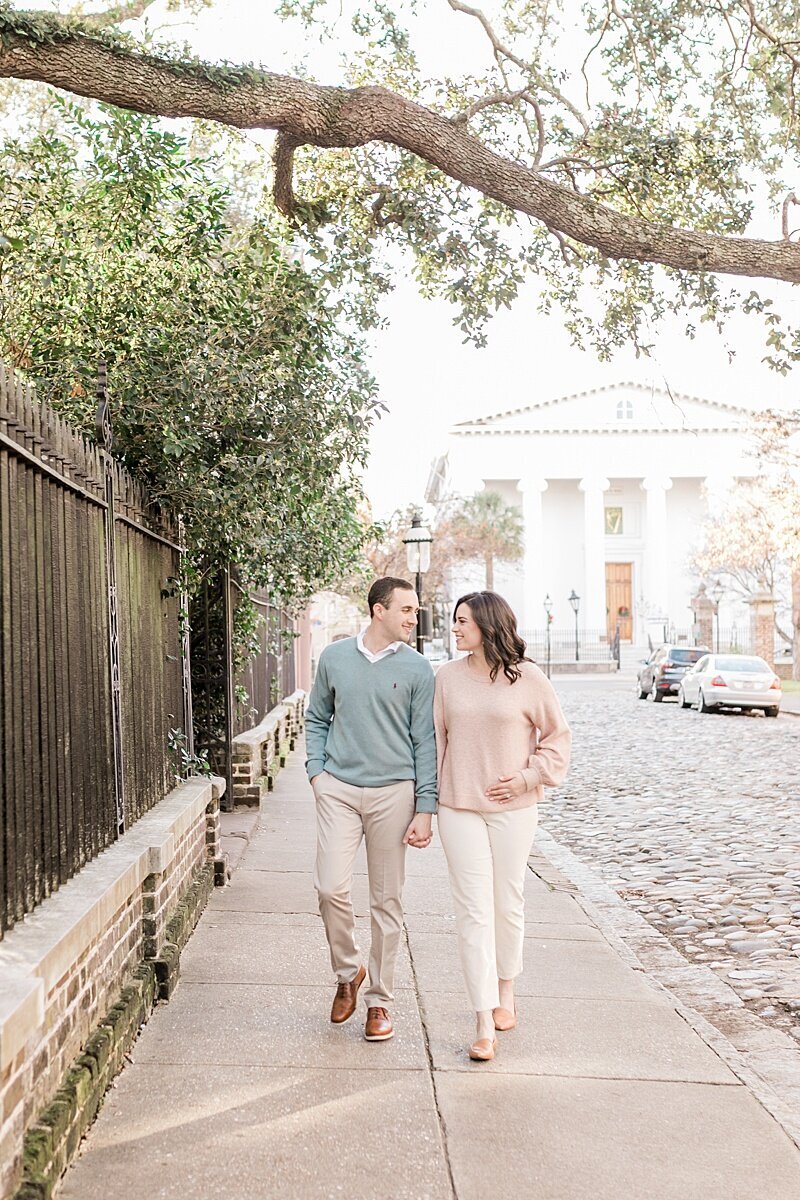 Downtown-Charleston-Pregnancy-Announcement-Session_0001