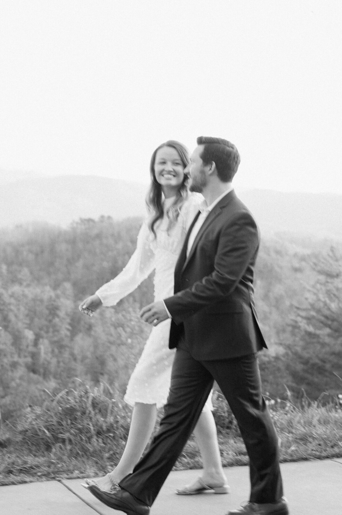 Alyssa and Craig Moutain Engagement - FootHills Parkway - East Tennessee Wedding Photographer - Alaina René Photogrphy-110