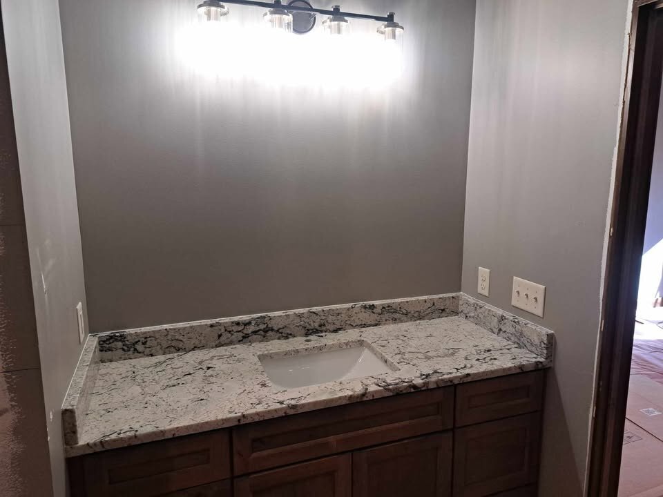 Rochester-Granite-Design-Countertops-115
