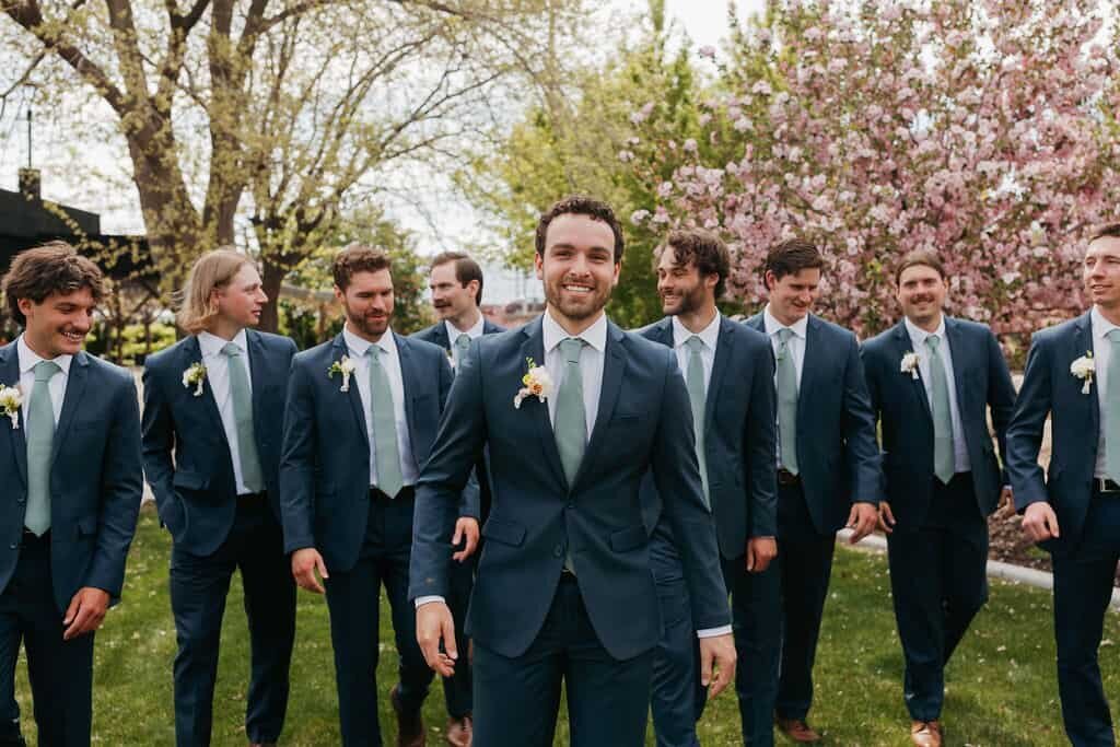 Utah-Greenhouse-Wedding-19