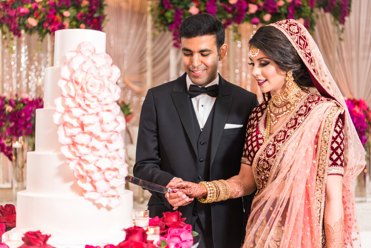 maha_studios_wedding_photography_chicago_new_york_california_sophisticated_and_vibrant_photography_honoring_modern_south_asian_and_multicultural_weddings57