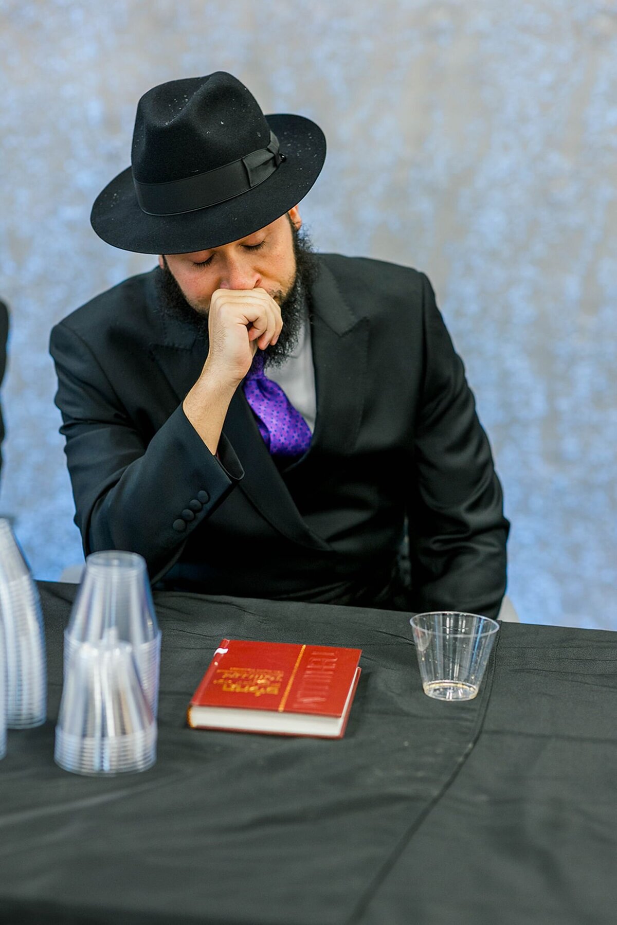 Eliana-Melmed-Photography-Chicago-LosAngeles-Jewish-WeddingPhotographer-CarmiKalman-Tisch-00159