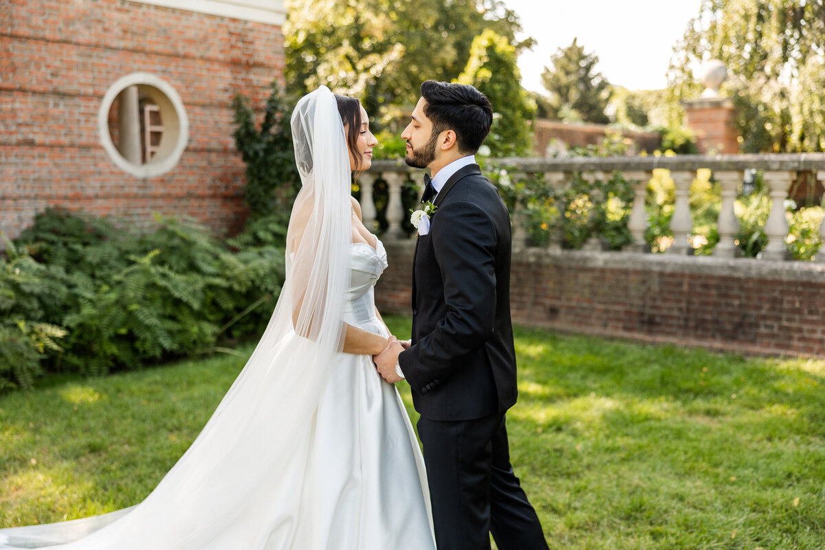 chicago-botanic-garden-wedding-summer-alex-ferreri--14