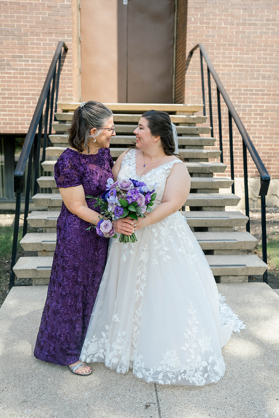Eliana-Melmed-Photography-Chicago-LosAngeles-Jewish-WeddingPhotography-ElianaSklar-FamilyFormals-00032