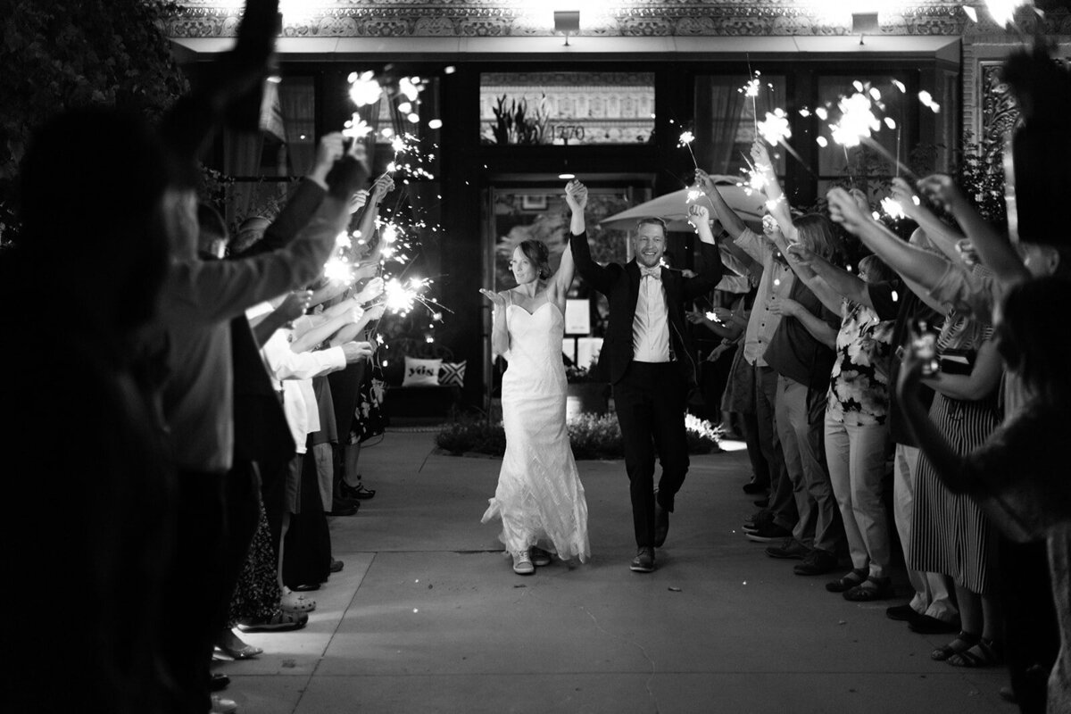 C&Z_Wedding-2619bw-min