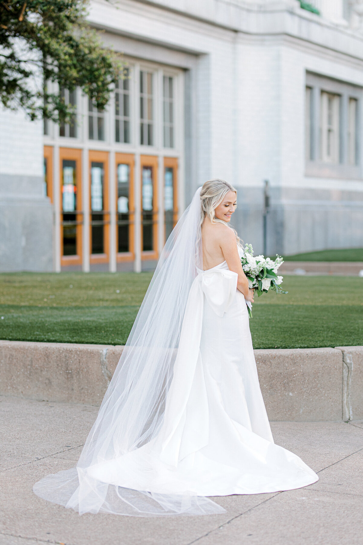 Madison & Michael's Wedding at Union Station | Dallas Wedding Photographer | Sami Kathryn Photography-145
