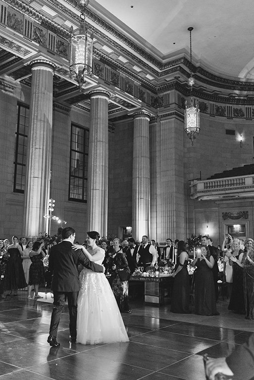 Andrew-Mellon-auditorium-washington-dc-film-wedding-photography-first-dance