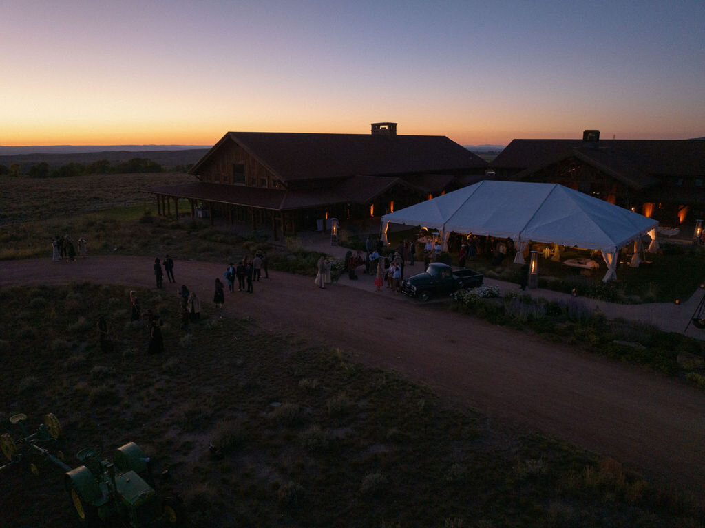 00139-Natalie&BenCocktailWestern