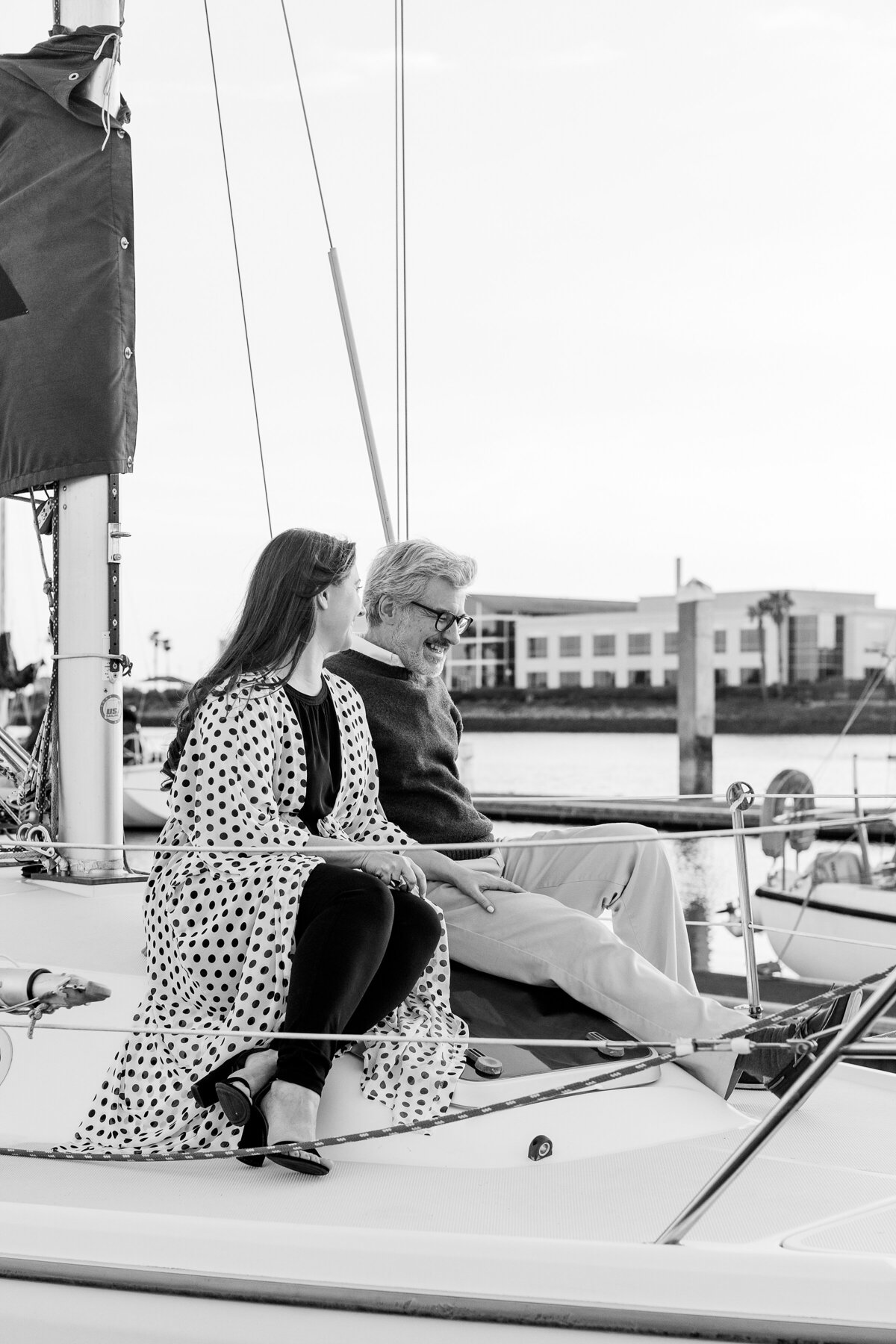 30-Engagement-Session-Richmond-Harbor-Boat