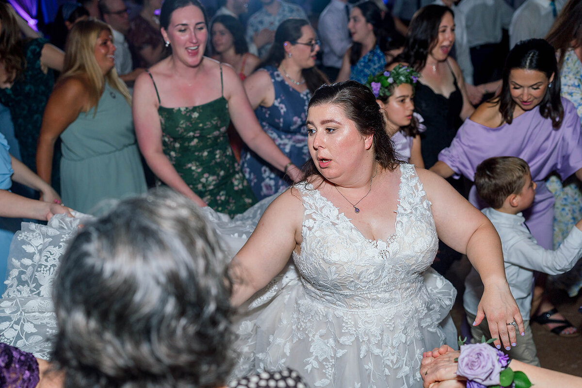 Eliana-Melmed-Photography-Chicago-LosAngeles-Jewish-WeddingPhotography-ElianaSklar-Simcha-00025