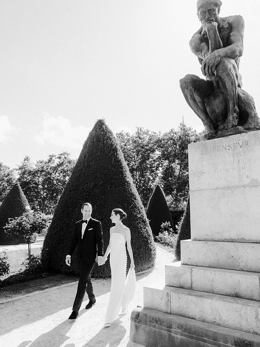 Musee Rodin Wedding by Alejandra Poupel Events B&W Bride and groom and statue