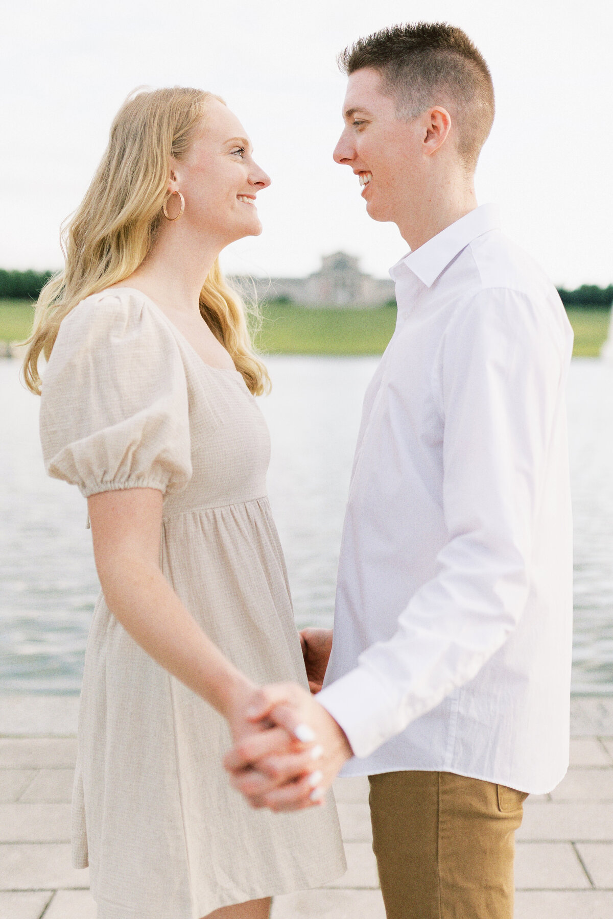 amber-rhea-photography-midwest-wedding-photographer-stl-engagement210A5112