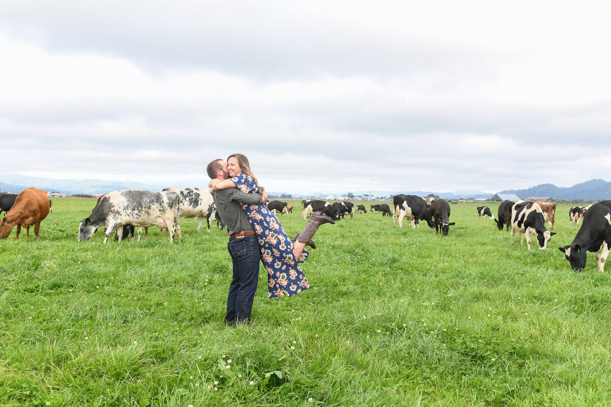 Redway-California-engagement-photographer-Parky's-Pics-Photography-Humboldt-County-Ferndale-Dairy-Farm-Cows-Engagement-4.jpg