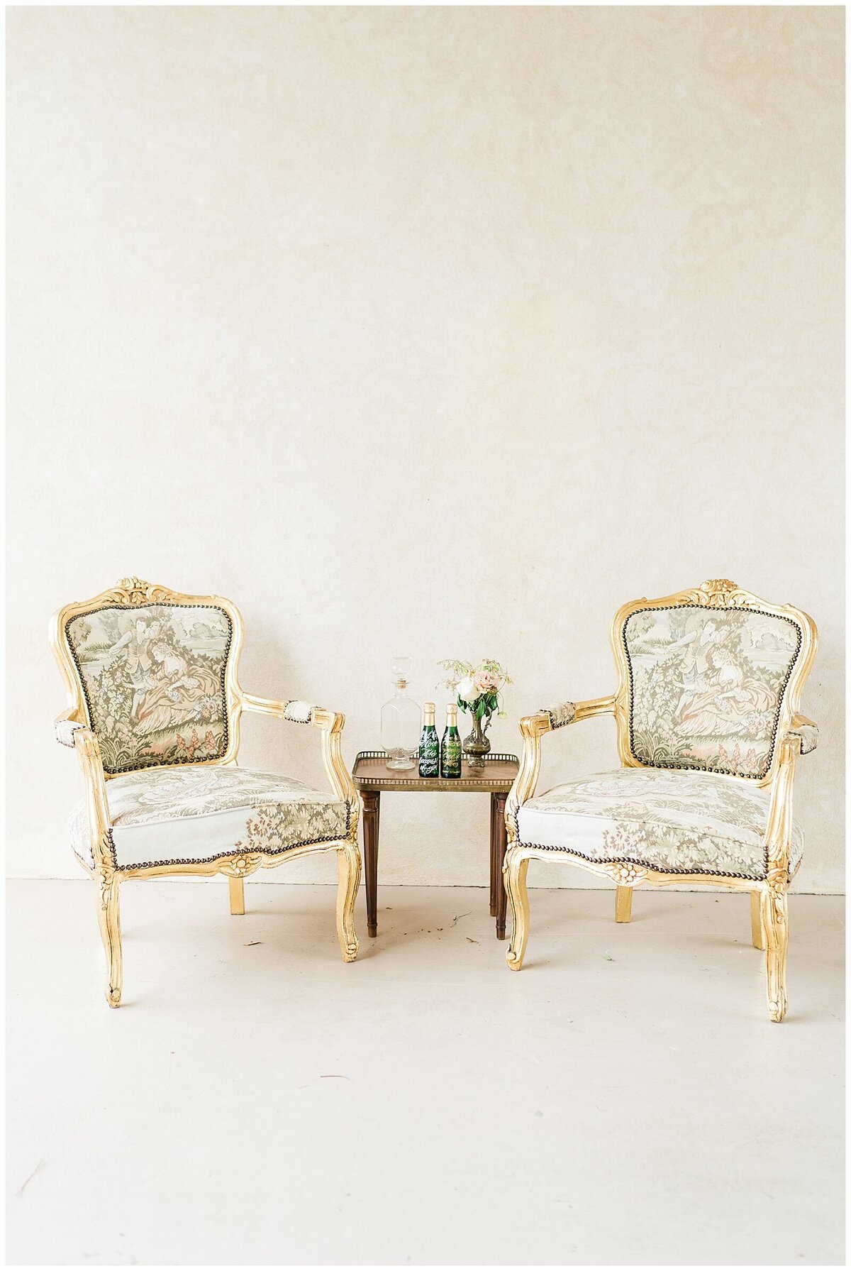 Pair of white and gold vintage chairs