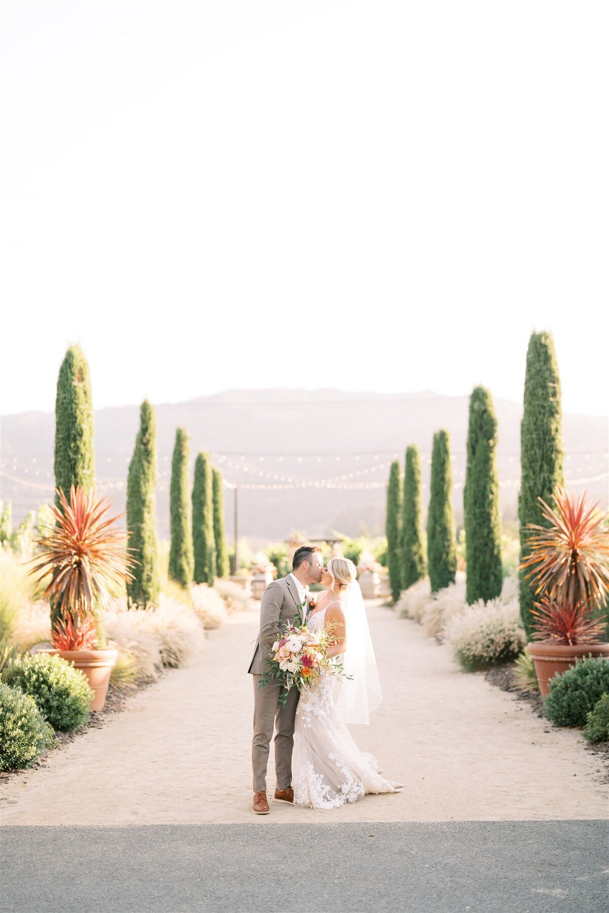 willow-and-ben-napa-california-wedding-photographer-203