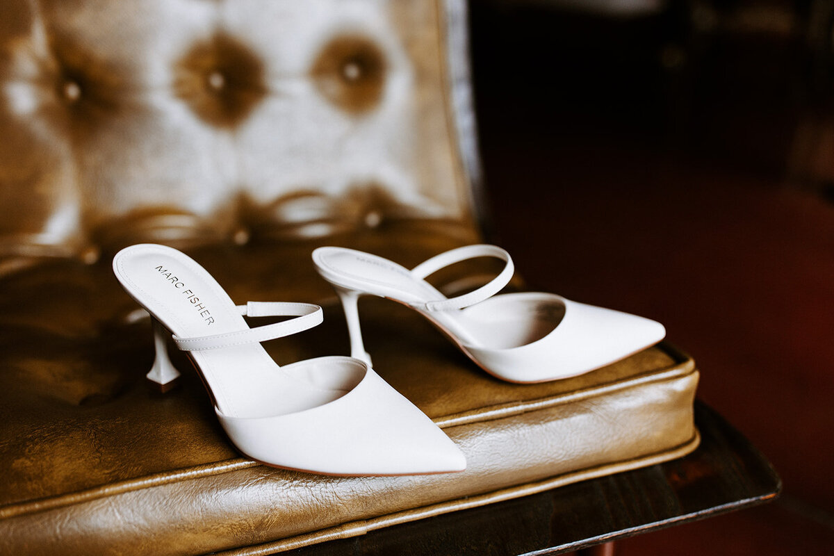Sneaks-1_websize