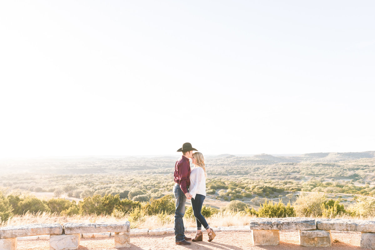 Engagement-Session-At-Family-Ranch-Boerne-0015