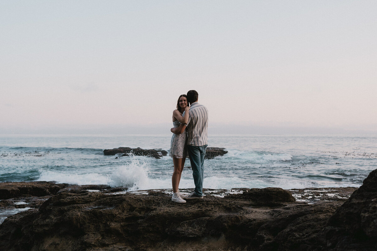 Botanical-Beach-Engagement-Photos-10