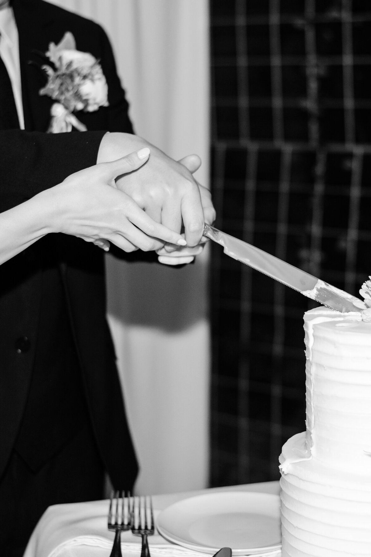 Hill Country Venue + Austin Wedding Photographer30