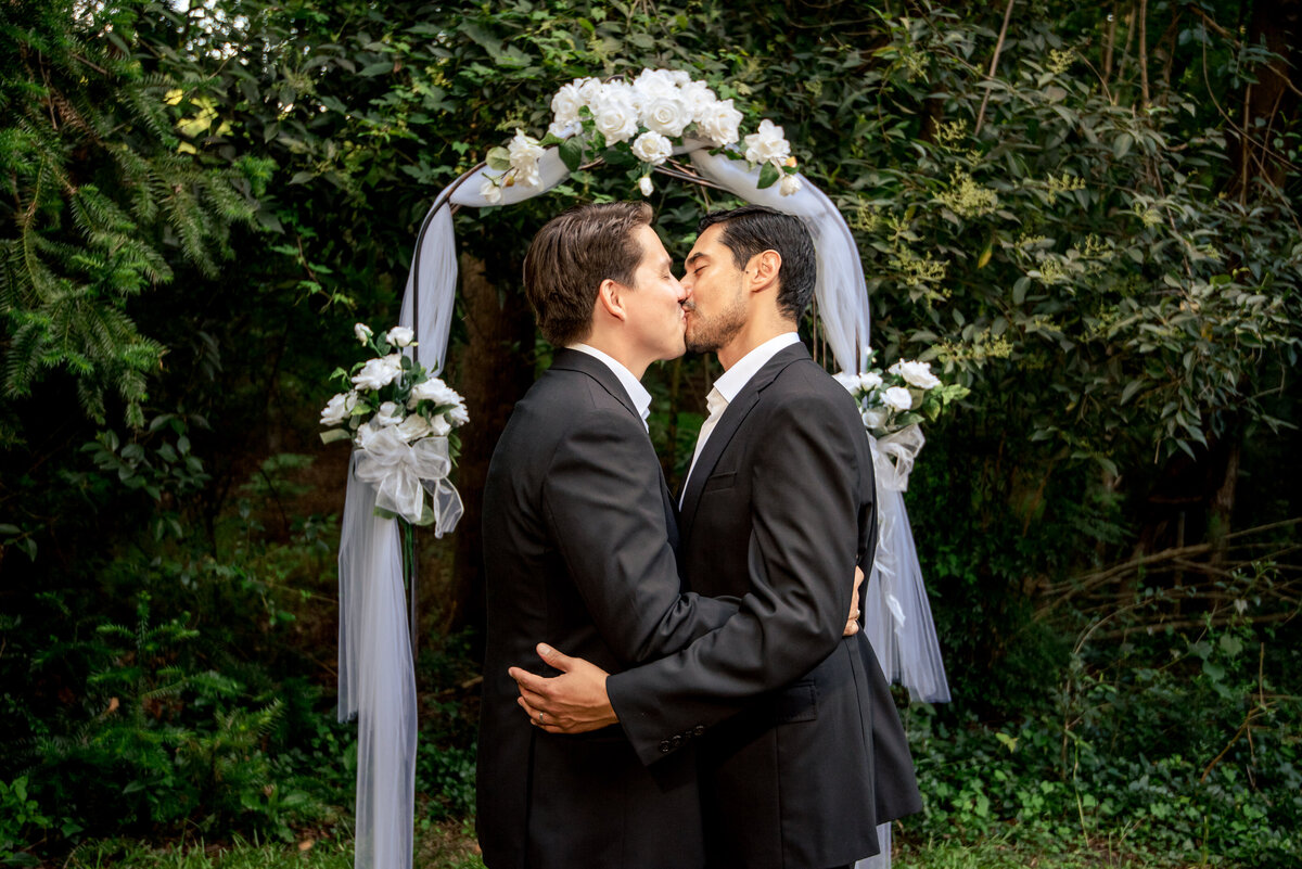 DeLong_Photography_Gay_Wedding_Duke_Mansion-00496