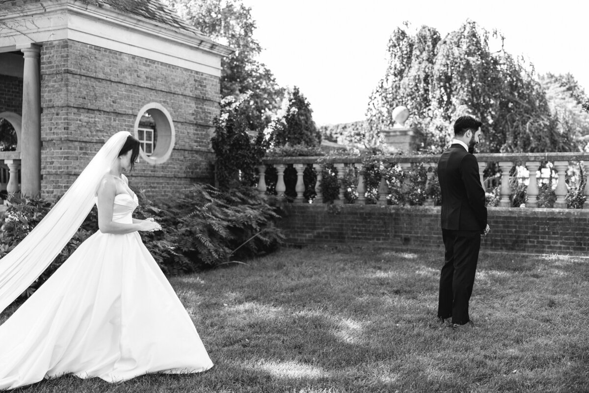 chicago-botanic-garden-wedding-summer-alex-ferreri--12