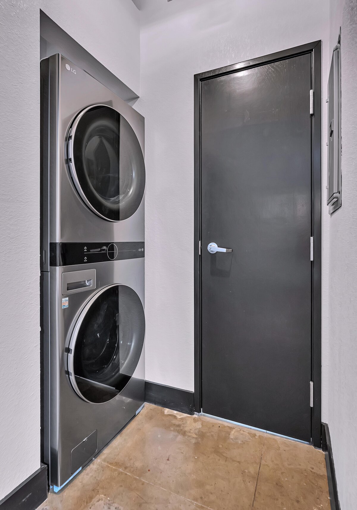 Washer and dryer are included in this one-bedroom, one-bathroom vintage condo that sleeps 4 in the historic Behrens building in the heart of the Magnolia Silo District in downtown Waco, TX.