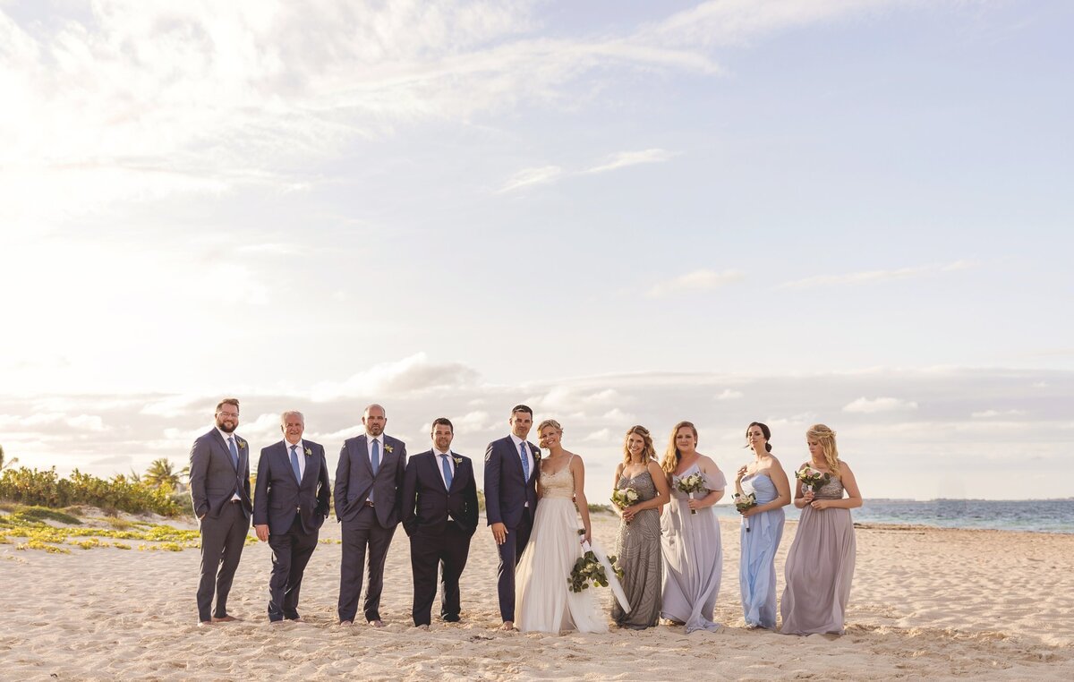 Editoral portrait of bridal party at wedding in Cancun