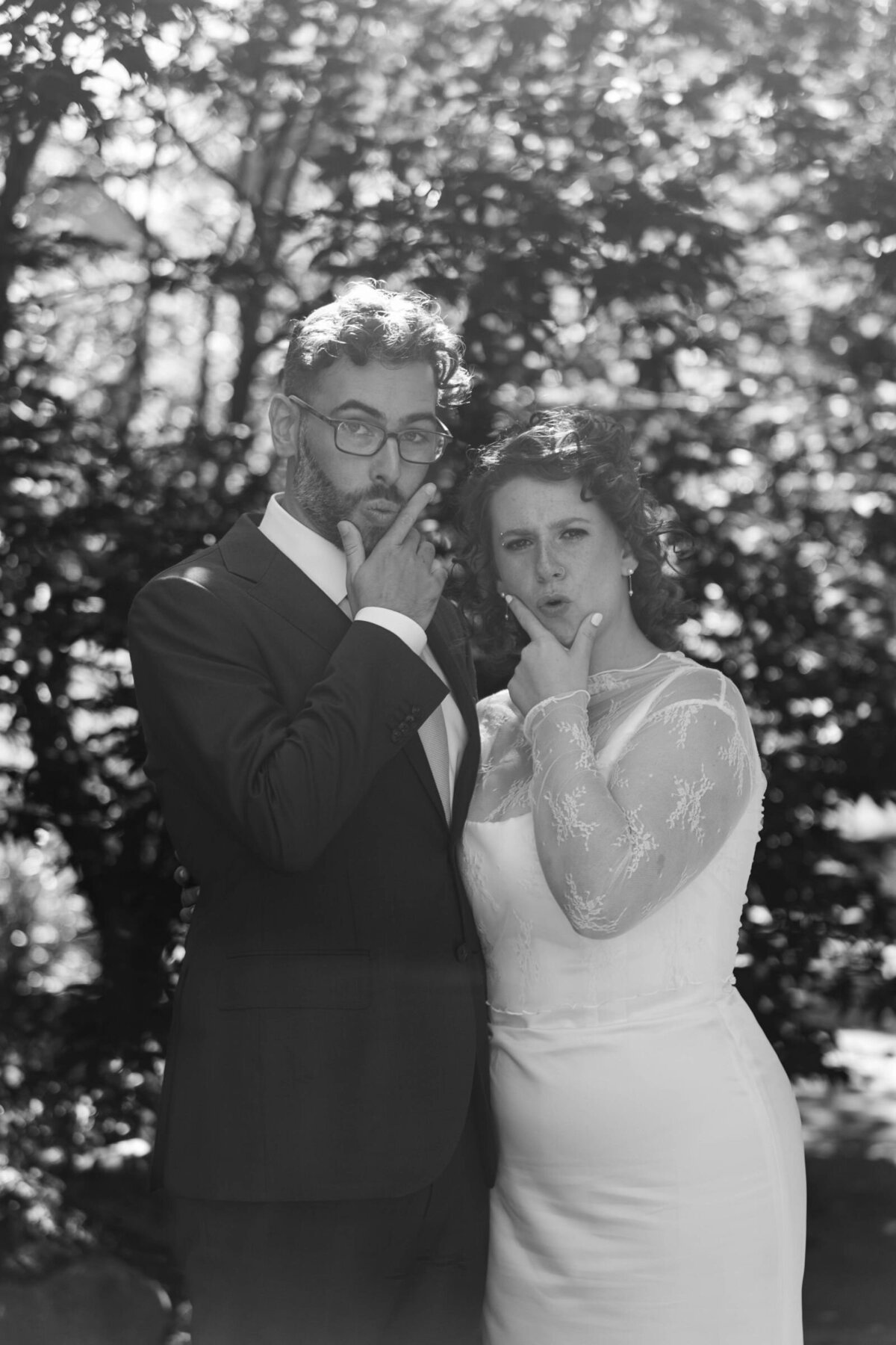 Eliana-Melmed-Photography-Chicago-LosAngeles-Jewish-WeddingPhotography-ShulaNoah-CouplesPortraits-00095