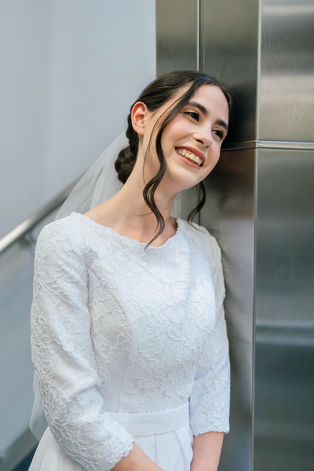 Eliana-Melmed-Photography-Chicago-LosAngeles-Jewish-WeddingPhotographer-CarmiKalman-CarmiReady-00125