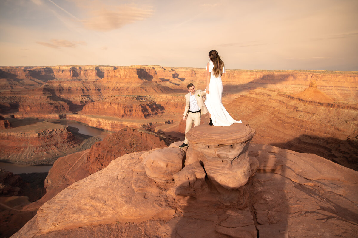 MOAB Utah Dead Horse State Park Elopement and Wedding Photographer