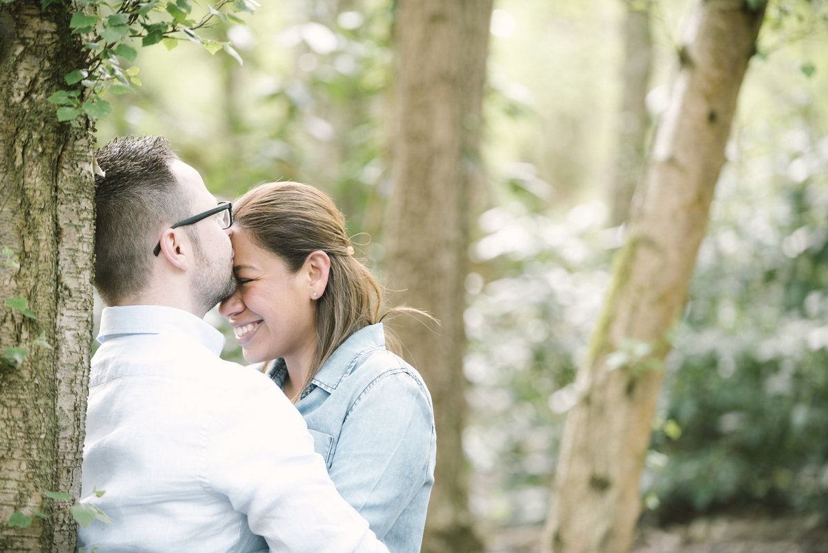couple in woods photos