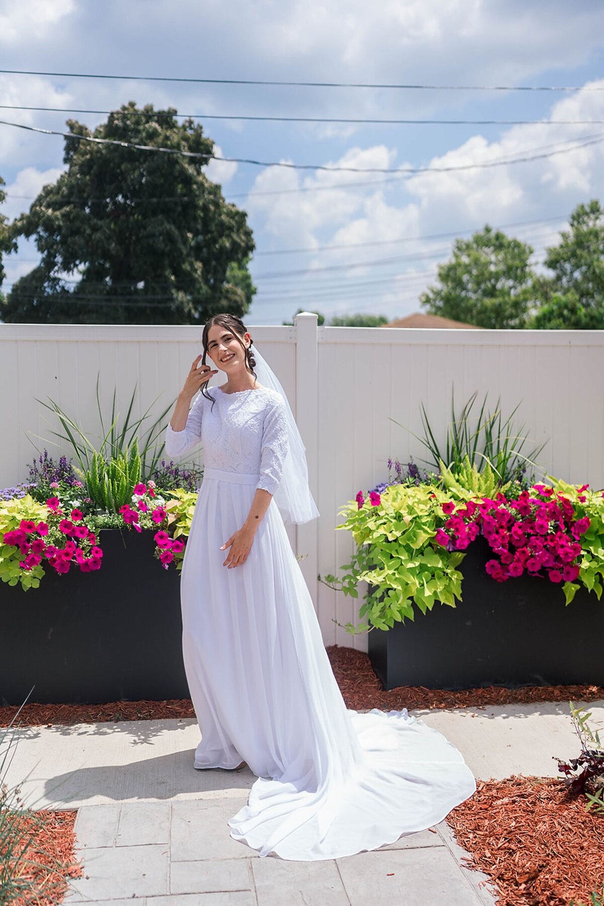 Eliana-Melmed-Photography-Chicago-LosAngeles-Jewish-WeddingPhotographer-CarmiKalman-CarmiReady-00102