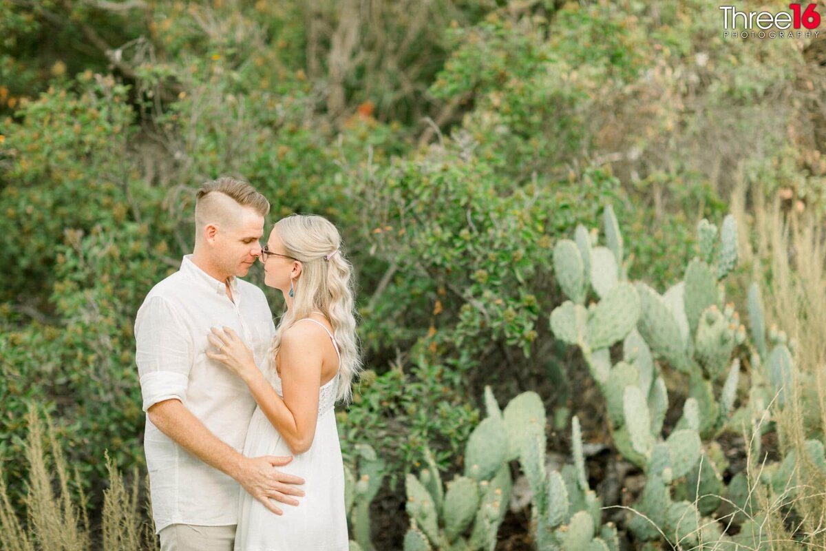 Whiting Ranch Wilderness Park Engagement Photos-1005