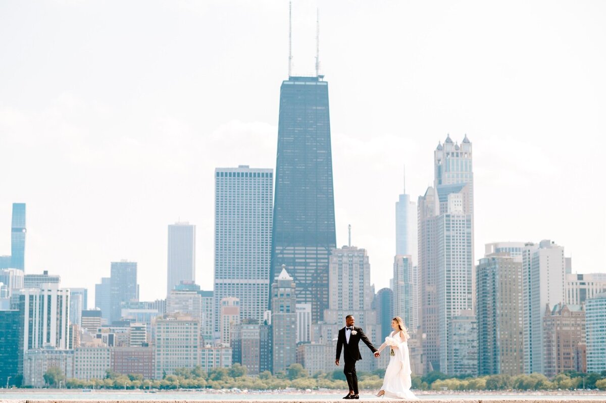 marissa-kelly-photography-destination-wedding-photographer-chicago-new-york-worldwide-rylee-jamal-walden-chicago-wedding-portfolio13