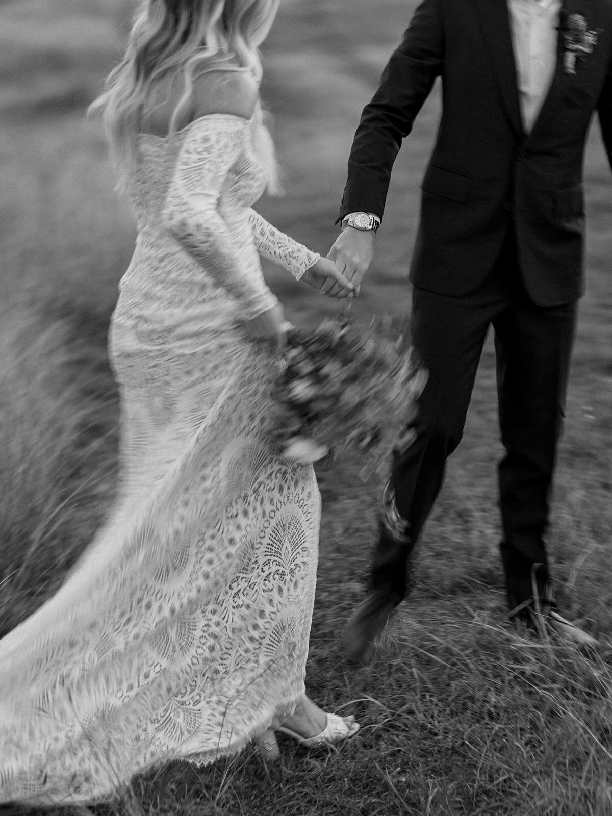 Austin-film-wedding-photographer-prospect-house-RuétPhoto-JenStephen-WeddingCollection-featherandtwine-909