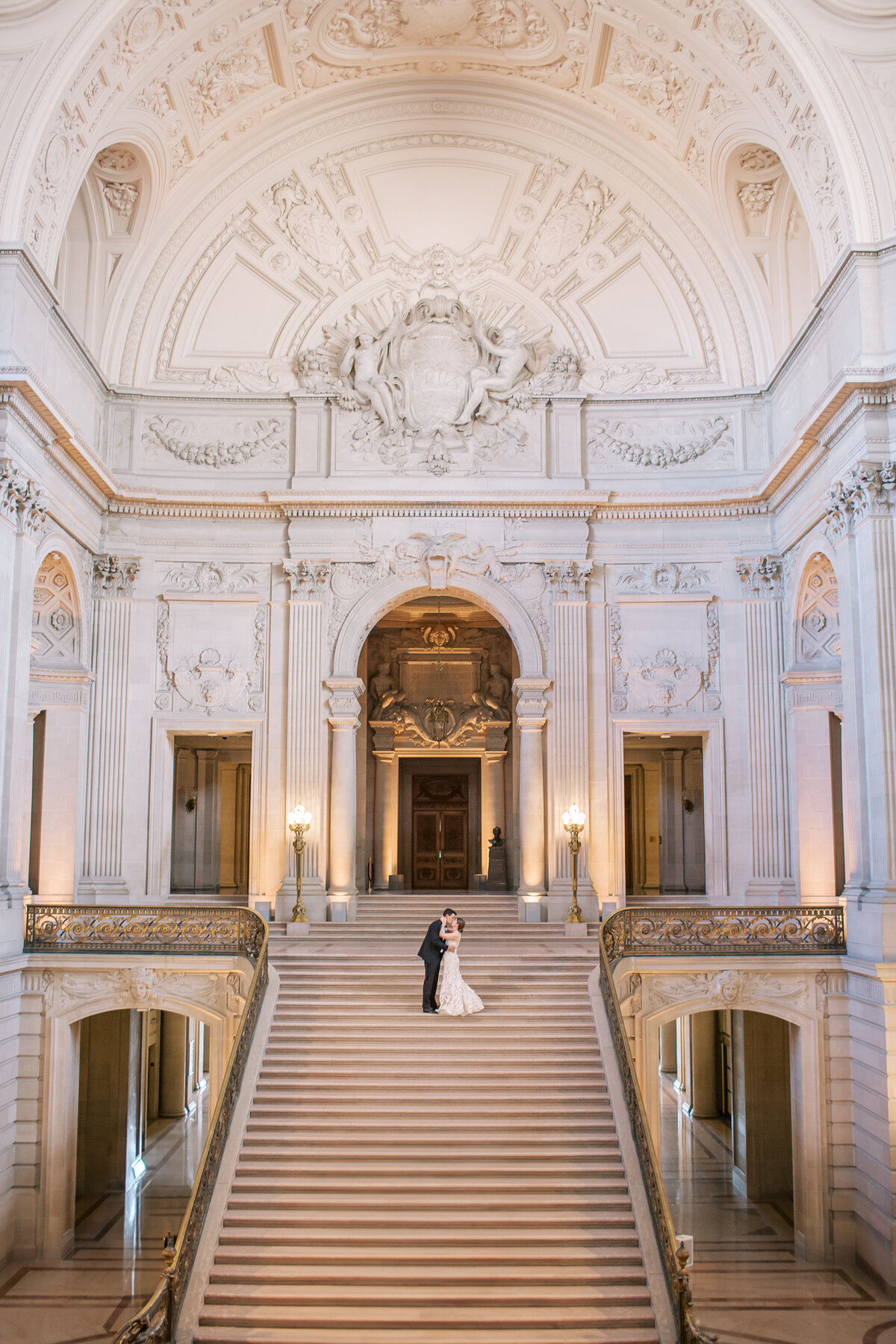 SF City Hall Wedding Oscar de la Renta Dress-14